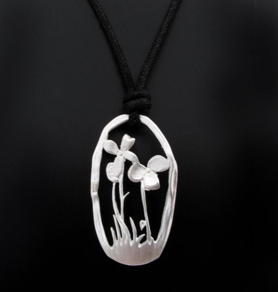 Floral Picture Necklace 