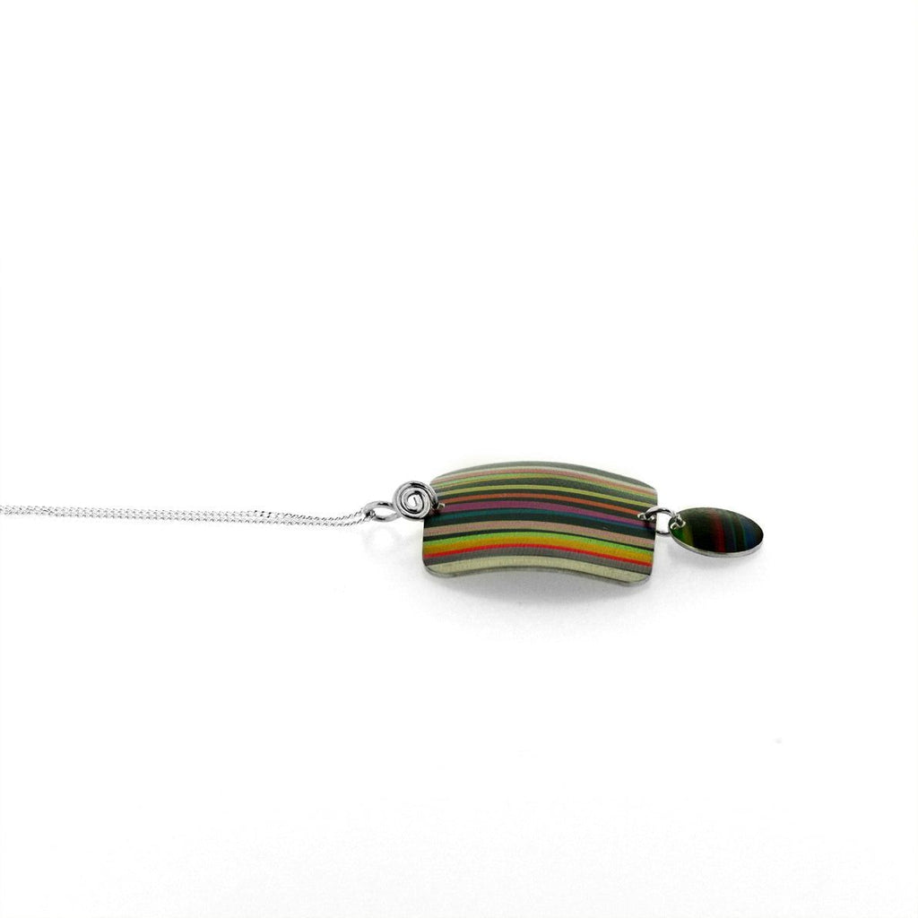 Vertical Lines Necklace 